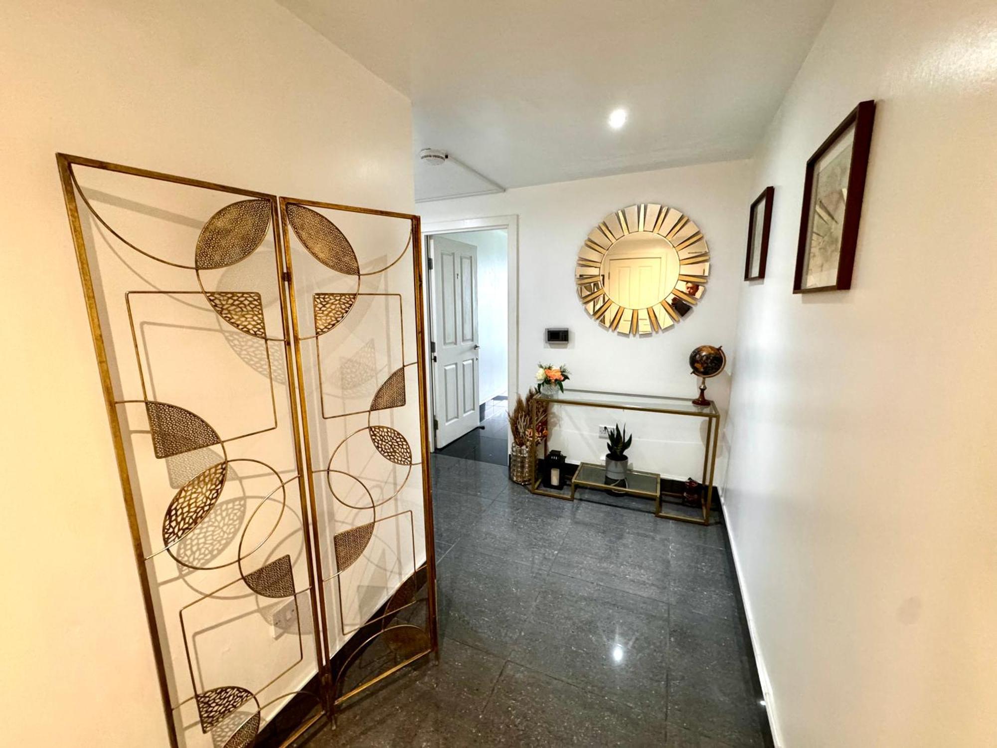Ocean Park Apartments - Oceanfront - Free Parking And Fast Wifi Единбург Екстериор снимка